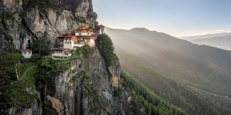 Luxury bhutan Tour, Bhutan Luxury Tours, Bhutan Luxury Tour, Luxury Bhutan Tours, Bhutan Tour Package
