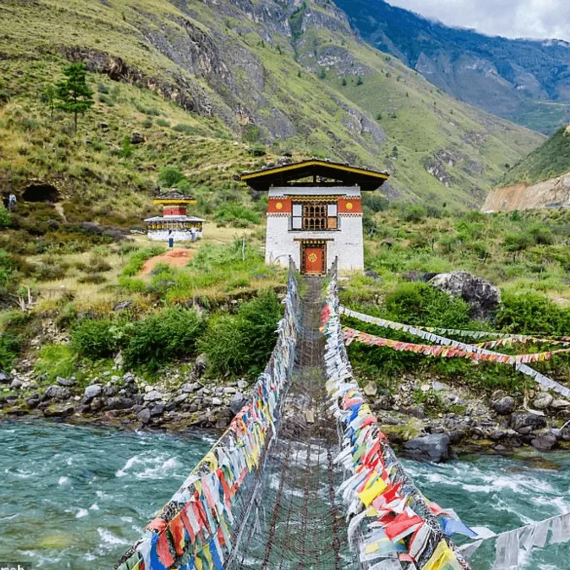 Luxury bhutan Tour, Bhutan Luxury Tours, Bhutan Luxury Tour, Luxury Bhutan Tours, Bhutan Tour Package